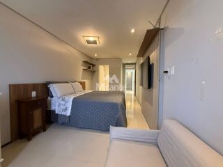 Casa de Condomínio Para Vender com 3 quartos sendo 3 suítes no bairro jomafa em Feira De Santana