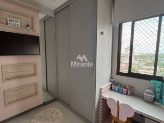 Apartamento Para Vender com 3 quartos sendo 1 suíte no bairro Santa Mônica em Feira De Santana