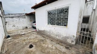 Casa Para Vender com 3 quartos sendo 2 suítes no bairro Capuchinhos em Feira De Santana