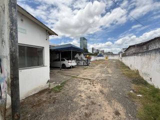 Lote / Terreno Comercial Para Vender no bairro Ponto Central em Feira De Santana