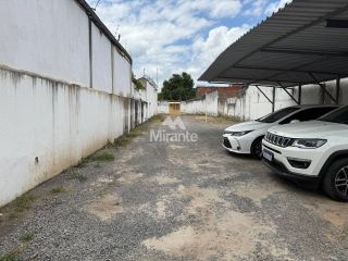 Lote / Terreno Comercial Para Vender no bairro Ponto Central em Feira De Santana
