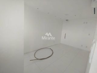 Sala Comercial Para Alugar no bairro Centro em Feira De Santana