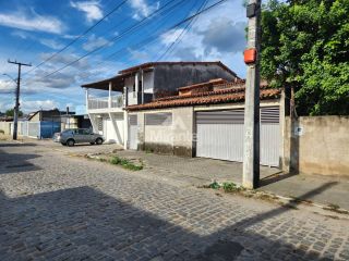 Casa Para Vender com 6 quartos sendo 2 suítes no bairro Parque Ipê em Feira De Santana