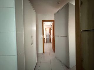 Apartamento Para Alugar com 3 quartos sendo 3 suítes no bairro Santa Mônica em Feira De Santana