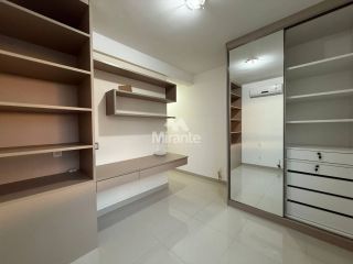 Apartamento Para Alugar com 3 quartos sendo 3 suítes no bairro Santa Mônica em Feira De Santana