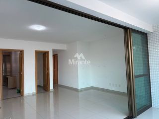 Apartamento Para Alugar com 3 quartos sendo 3 suítes no bairro Santa Mônica em Feira De Santana