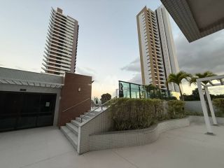 Apartamento Para Alugar com 3 quartos sendo 3 suítes no bairro Santa Mônica em Feira De Santana