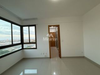 Apartamento Para Alugar com 3 quartos sendo 3 suítes no bairro Santa Mônica em Feira De Santana