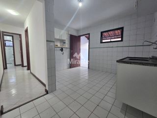 Casa de Condomínio Para Alugar com 2 quartos sendo 2 suítes no bairro Sim Feira De Santana