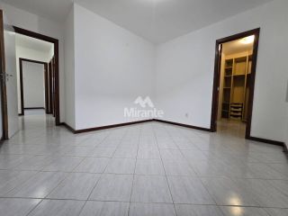 Casa de Condomínio Para Alugar com 2 quartos sendo 2 suítes no bairro Sim Feira De Santana