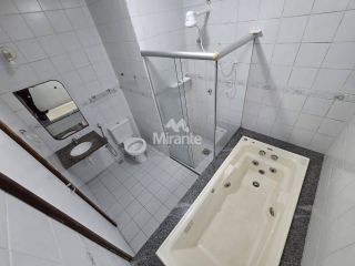 Casa de Condomínio Para Alugar com 2 quartos sendo 2 suítes no bairro Sim Feira De Santana