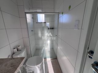 Casa de Condomínio Para Alugar com 2 quartos sendo 1 suíte no bairro Papagaio em Feira De Santana