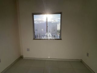 Casa de Condomínio Para Alugar com 2 quartos sendo 1 suíte no bairro Papagaio em Feira De Santana