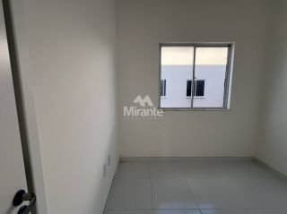 Casa de Condomínio Para Alugar com 2 quartos sendo 1 suíte no bairro Papagaio em Feira De Santana