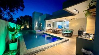 Casa de Condomínio Para Vender com 4 quartos sendo 3 suítes no bairro Centro em Conceição Do Jacuípe