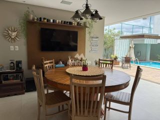 Casa de Condomínio Para Vender com 4 quartos sendo 4 suítes no bairro Sim em Feira De Santana