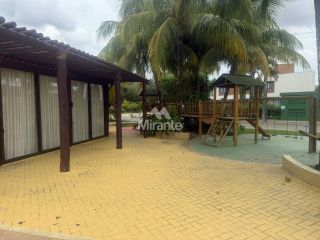 Casa de Condomínio Para Vender com 4 quartos sendo 4 suítes no bairro Sim em Feira De Santana