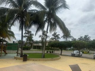 Casa de Condomínio Para Vender com 4 quartos sendo 4 suítes no bairro Sim em Feira De Santana