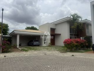 Casa de Condomínio Para Vender com 4 quartos sendo 4 suítes no bairro Sim em Feira De Santana