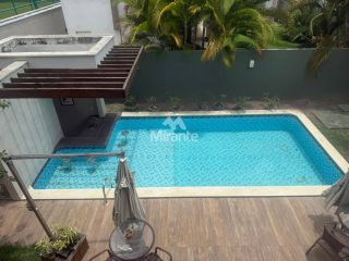 Casa de Condomínio Para Vender com 4 quartos sendo 4 suítes no bairro Sim em Feira De Santana