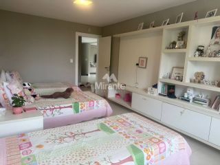 Casa de Condomínio Para Vender com 4 quartos sendo 4 suítes no bairro Sim em Feira De Santana