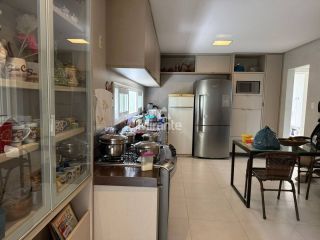 Casa de Condomínio Para Vender com 4 quartos sendo 4 suítes no bairro Sim em Feira De Santana