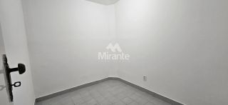 Casa Para Vender com 4 quartos sendo1 suíte no bairro Santa Mônica em Feira De Santana