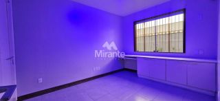 Casa Para Vender com 4 quartos sendo1 suíte no bairro Santa Mônica em Feira De Santana