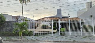 Casa Para Vender com 4 quartos sendo1 suíte no bairro Santa Mônica em Feira De Santana