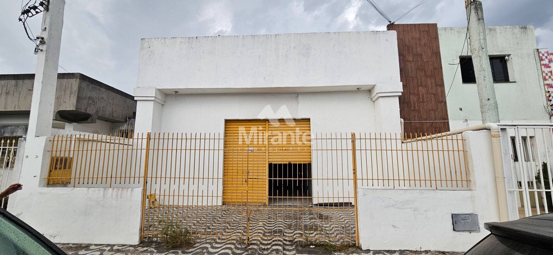 Galpão / Depósito / Armazém Para Alugar no bairro Centro em Feira De Santana