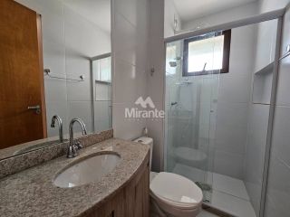 Apartamento Para Alugar com 3 quartos sendo 2 suítes no bairro Santa Mônica em Feira De Santana
