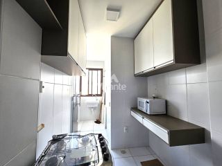Apartamento Para Alugar com 3 quartos sendo 2 suítes no bairro Santa Mônica em Feira De Santana
