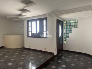 Casa de Condomínio Para Alugar com 3 quartos sendo 1 suítes no bairro Tomba em Feira De Santana