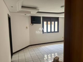 Casa de Condomínio Para Alugar com 3 quartos sendo 1 suítes no bairro Tomba em Feira De Santana