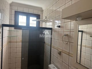 Casa de Condomínio Para Alugar com 3 quartos sendo 1 suítes no bairro Tomba em Feira De Santana