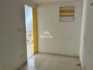 Loja Para Alugar no bairro Capuchinhos em Feira De Santana