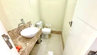 Casa de Condomínio Para Alugar com 3 quartos sendo 3 suítes no bairro Sim em Feira De Santana