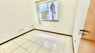 Casa de Condomínio Para Alugar com 4 quartos sendo 1 suíte no bairro Escolha um bairro... em Feira De Santana