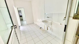 Casa de Condomínio Para Alugar com 4 quartos sendo 1 suíte no bairro Escolha um bairro... em Feira De Santana