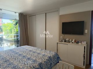 Casa de Condomínio Para Vender com 2 quartos sendo 1 suíte no bairro Santa Mônica em Feira De Santana