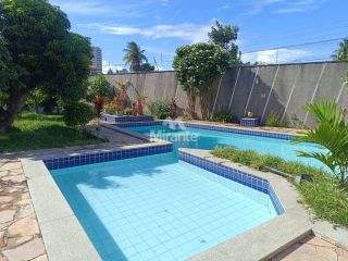 Casa de Condomínio Para Vender com 2 quartos sendo 1 suíte no bairro Santa Mônica em Feira De Santana