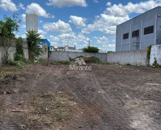 Lote / Terreno Comercial Para Vender no bairro Maria Quitéria em Feira De Santana