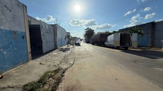 Lote / Terreno Comercial Para Vender no bairro Maria Quitéria em Feira De Santana