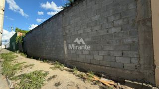 Lote / Terreno Comercial Para Vender no bairro Maria Quitéria em Feira De Santana