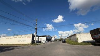 Lote / Terreno Comercial Para Vender no bairro Maria Quitéria em Feira De Santana
