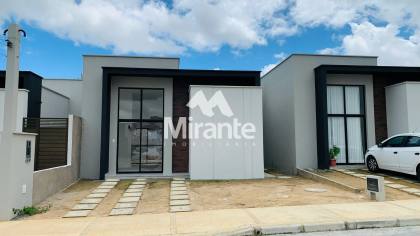 Casa de Condomínio Para Vender com 2 quartos sendo 1 suíte no bairro Chaparral em Feira De Santana