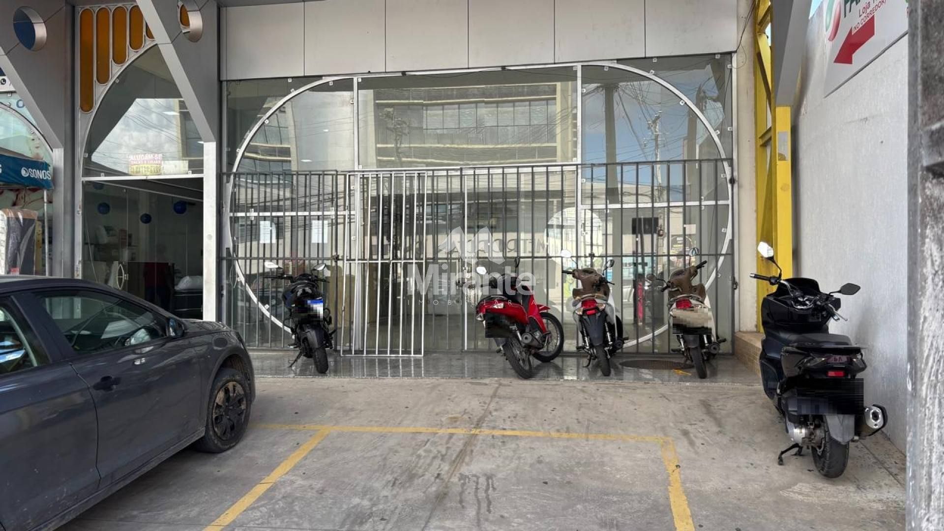 Loja Para Alugar no bairro Centro em Feira De Santana