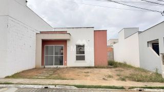 Casa de Condomínio Para Vender com 3 quartos sendo 1 suítes no bairro Registro em Feira De Santana