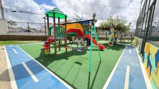 Casa de Condomínio Para Vender com 3 quartos sendo 1 suítes no bairro Registro em Feira De Santana