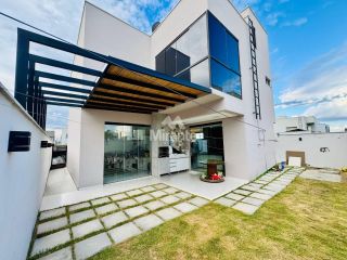 Casa de Condomínio Para Alugar, Mobiliada, com 3 quartos sendo 3 suítes no bairro Papagaio em Feira De Santana